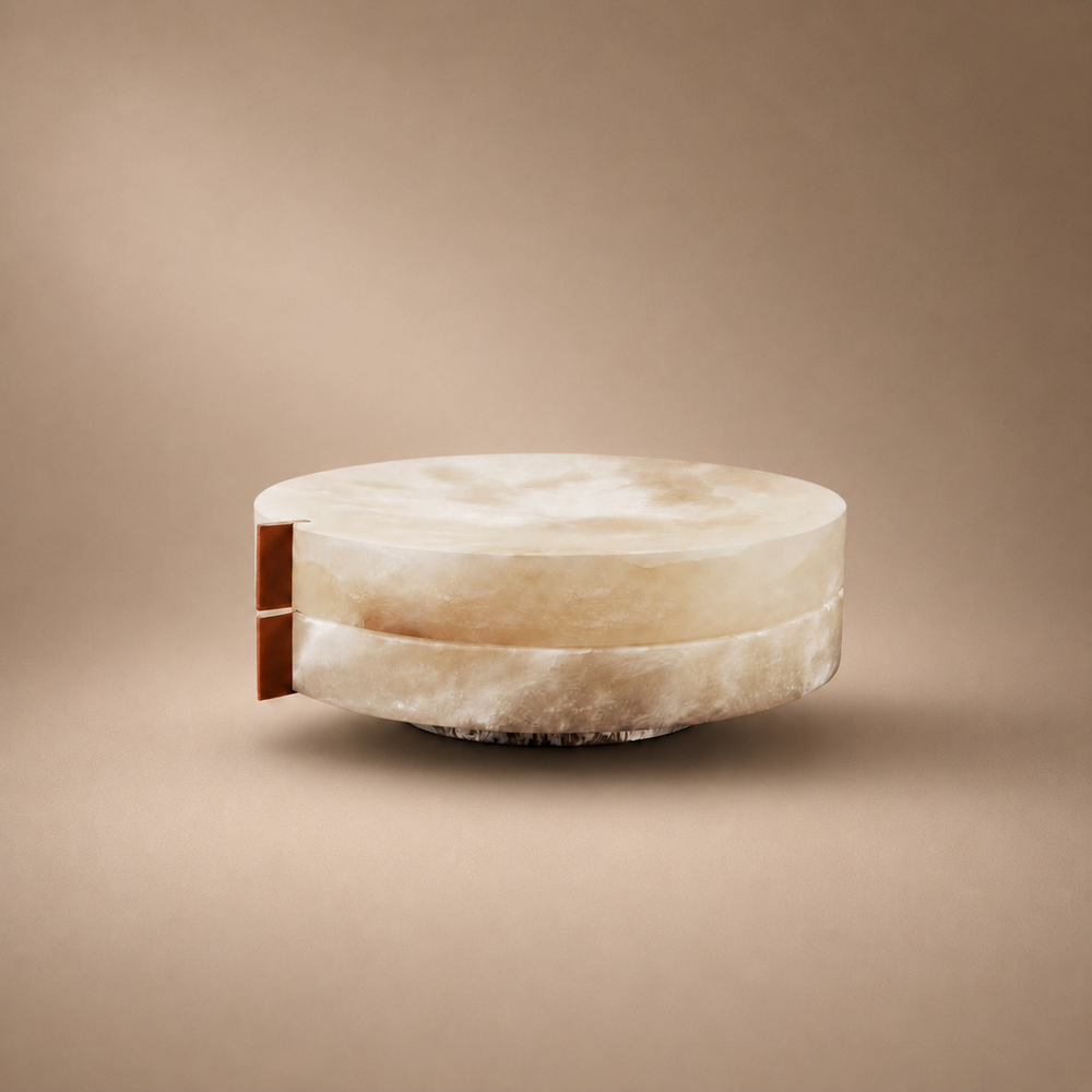 Aurea Alabaster Table Lamp — product view 2
